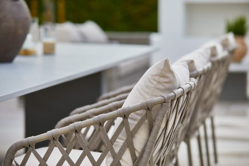 Hillerstorp Jet Set Spisebordsstol 2-pak - Beige - Havemøbler - Balkon - Balkonmøbler - Altanstole