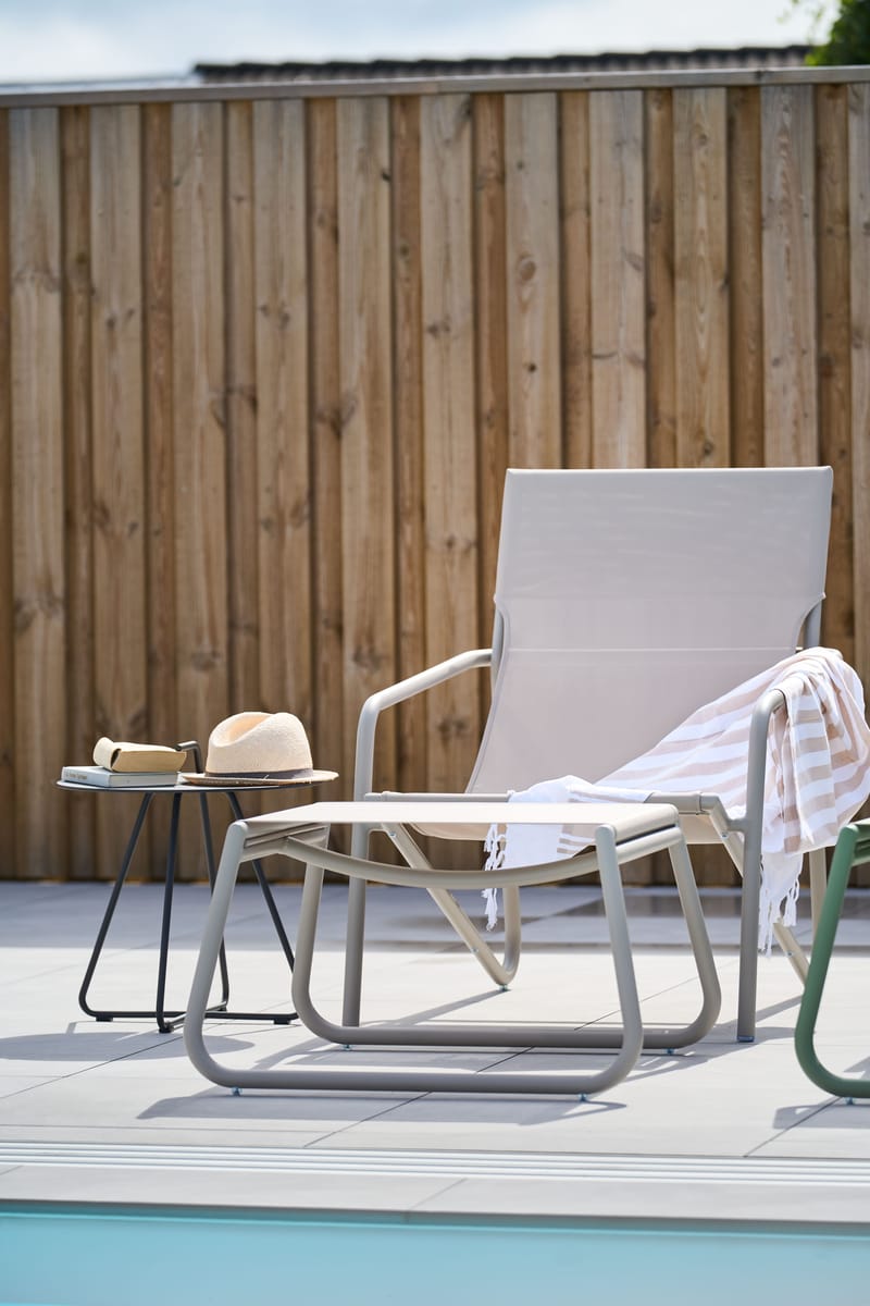 Hillerstorp Sandholma fodskammel beige - Beige - Havemøbler - Balkon - Balkonmøbler - Altanstole