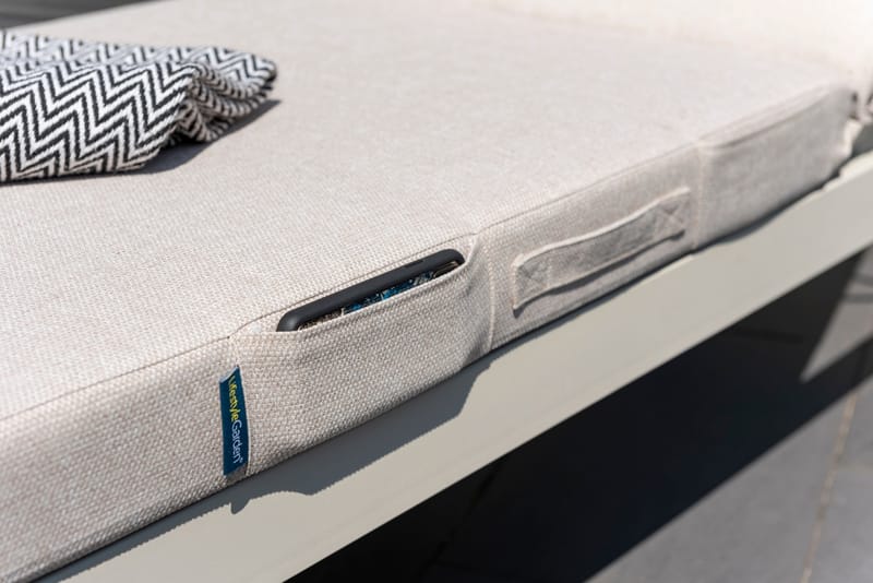 Portals Solseng + C-form sidebord - Beige/Træ - Havemøbler - Havestole - Solstole