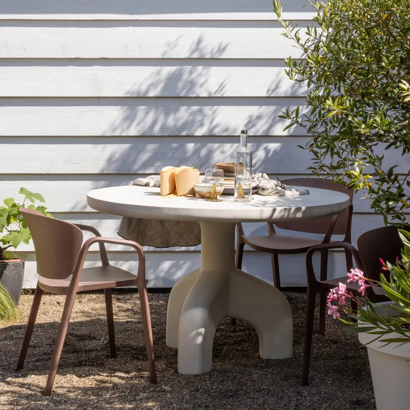 Spisebordsstol Bent udendørs - Laksefarvet - Havemøbler - Balkon - Balkonmøbler - Altanstole