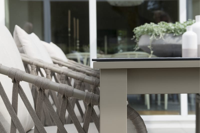 Hillerstorp Jet Set Spisebord 90 cm Beige - Beige - Havemøbler - Havebord - Spisebord & havebord