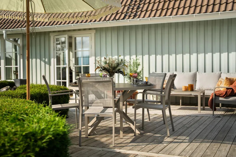 Bord Hillerstorp Hånger Ø140 cm - Grå - Havemøbler - Havebord - Spisebord & havebord
