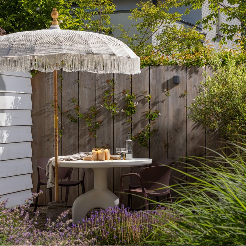 Bord Luno 120 cm rundt udendørs - Natur - Havemøbler - Havebord - Spisebord & havebord