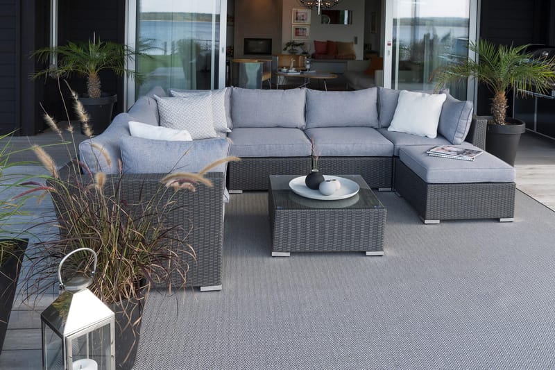 Hillerstorp Madison sofabord og loungebord til udendørsbrug 64 cm polyrattan glas - Sort - Havemøbler - Havebord - Loungeborde & Sofaborde udendørs