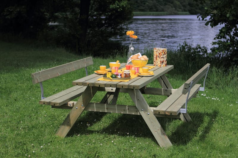 Gudrun Picnicbord med Bænk med Ryglæn - Træ - Picnicbord