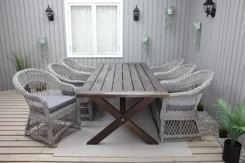 Hains Fasta Spisebord 220 cm - Brun - Havemøbler - Havebord - Spisebord & havebord