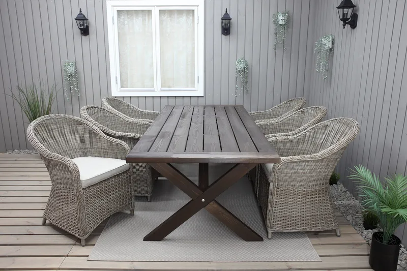 Hains Fasta Spisebord 220 cm - Brun - Havemøbler - Havebord - Spisebord & havebord