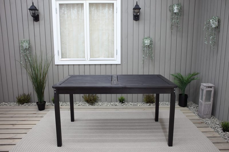 Olivio Spisebord 135x77 cm - Sort - Havemøbler - Havebord - Spisebord & havebord