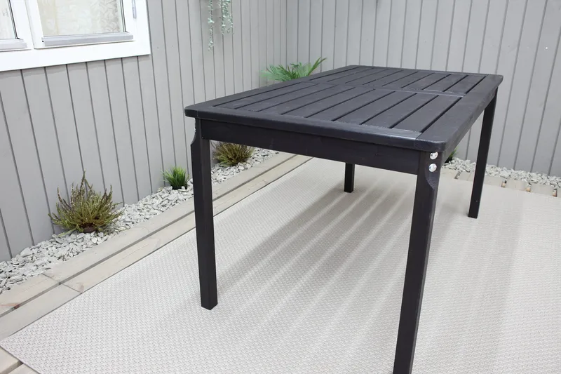 Olivio Spisebord 135x77 cm - Sort - Havemøbler - Havebord - Spisebord & havebord