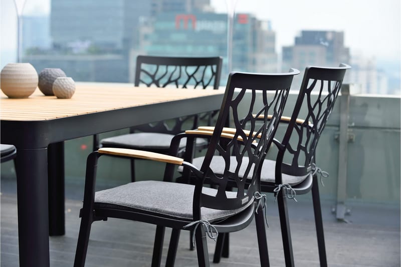 Portals Spisebord 161 cm - Sort/Træ - Havemøbler - Havebord - Spisebord & havebord