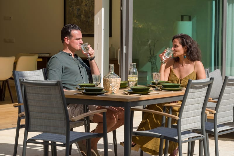 TOPAZ Bord 144 cm - Træ/Grå - Havemøbler - Havebord - Spisebord & havebord