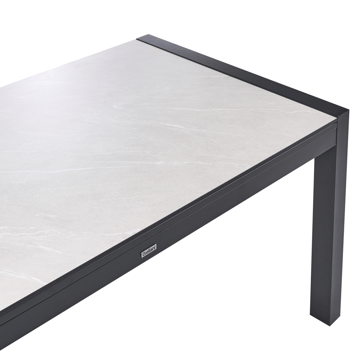 Udtrækkeligt spisebord udendørs Binasco 160/220 cm - Beige/Sort - Havemøbler - Havebord - Spisebord & havebord