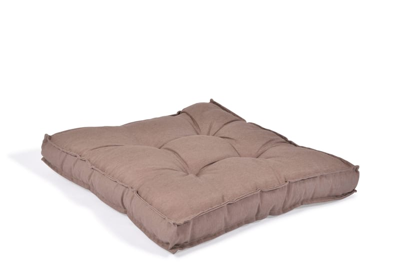 Adam Sædehynde Brun, Fritab