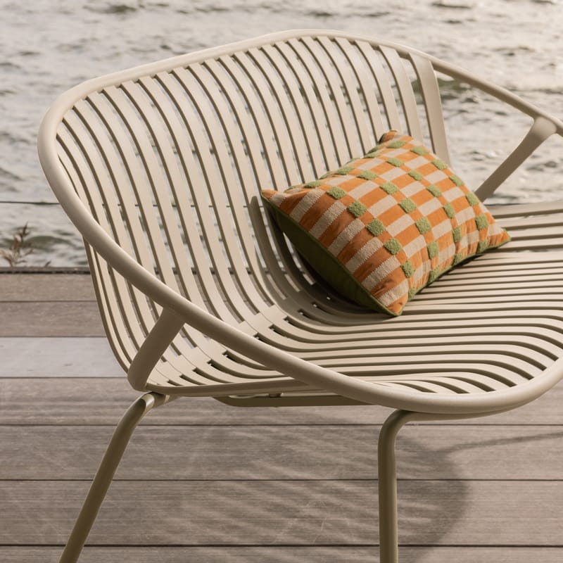 Bænk Bruce 134 cm udendørs - Sand - Havemøbler - Havesofaer & bænke - Udendørs bænk & havebænk