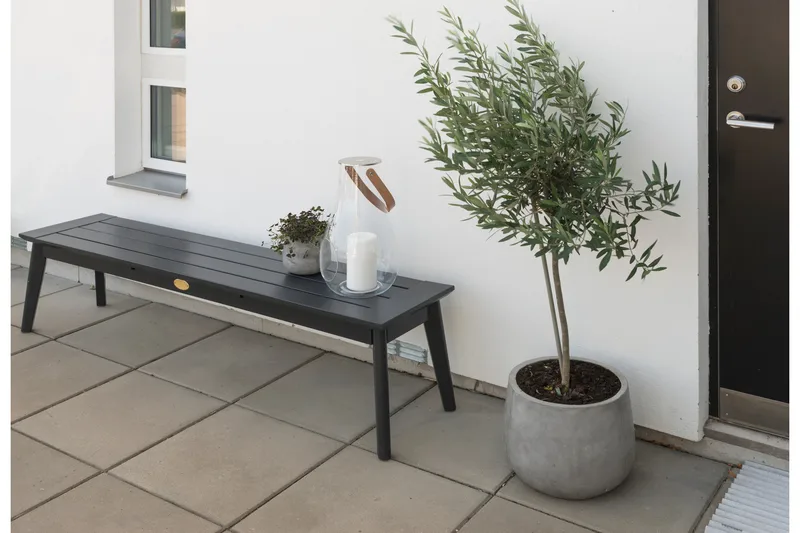 Stoltö Bænk Sort - Hillerstorp - Havemøbler - Havesofaer & bænke - Udendørs bænk & havebænk