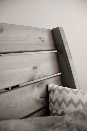 Hillerstorp EcoFurn udendørsstol Granny Double fyr olieret grå - Grå - Havemøbler - Havestole - Udendørs lænestol