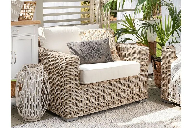 Apriliana Lænestol - Polyrattan/Lysebrun - Havemøbler - Havestole - Udendørs lænestol