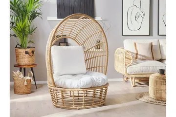 Havelænestol polyrattan Natur/ Hvid LIDO - Træ / natur - Havemøbler - Havestole - Udendørs lænestol
