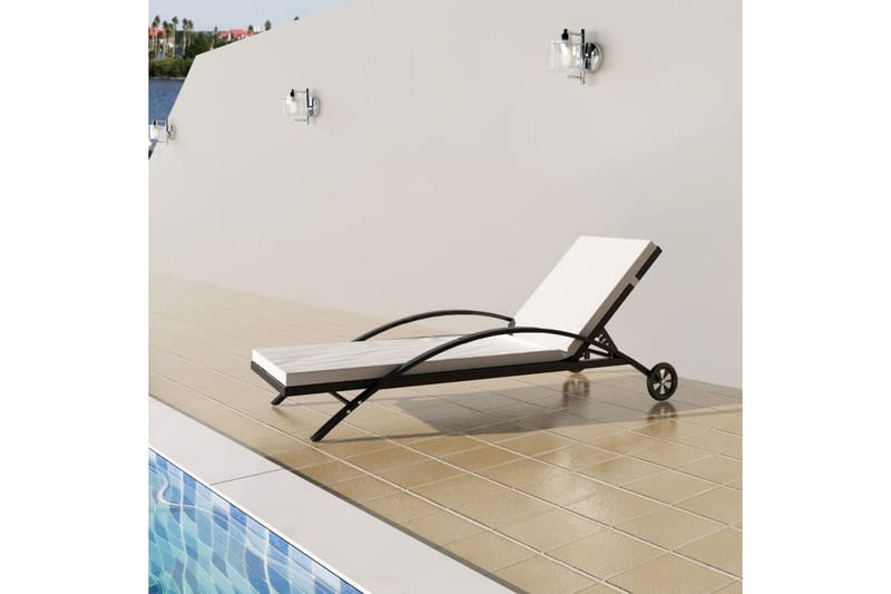Liggestol Med Hynde & Hjul Polyrattan Sort - Sort - Havemøbler - Havestole - Solseng & solvogn