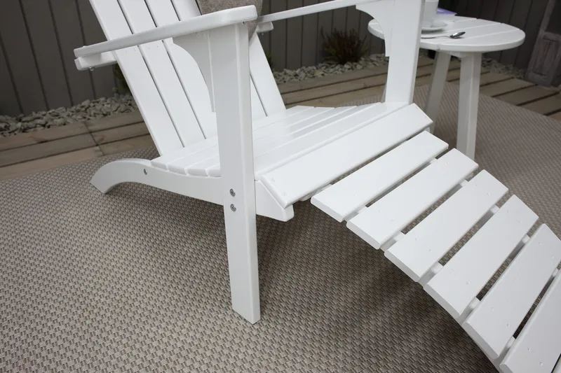 Rolston Dækstol med Fodskammel - Hvid - Havemøbler - Havestole - Solstole - Dækstol