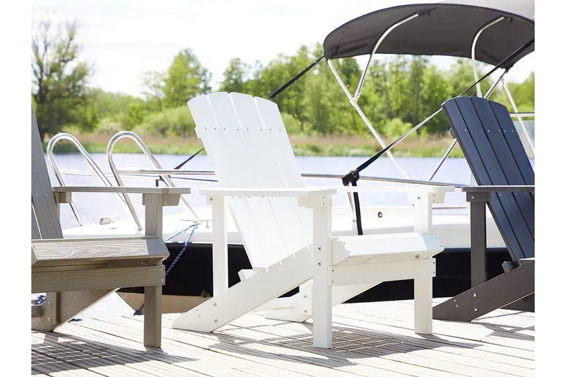 Sjurby Dækstol - Hvid - Havemøbler - Havestole - Solstole - Dækstol