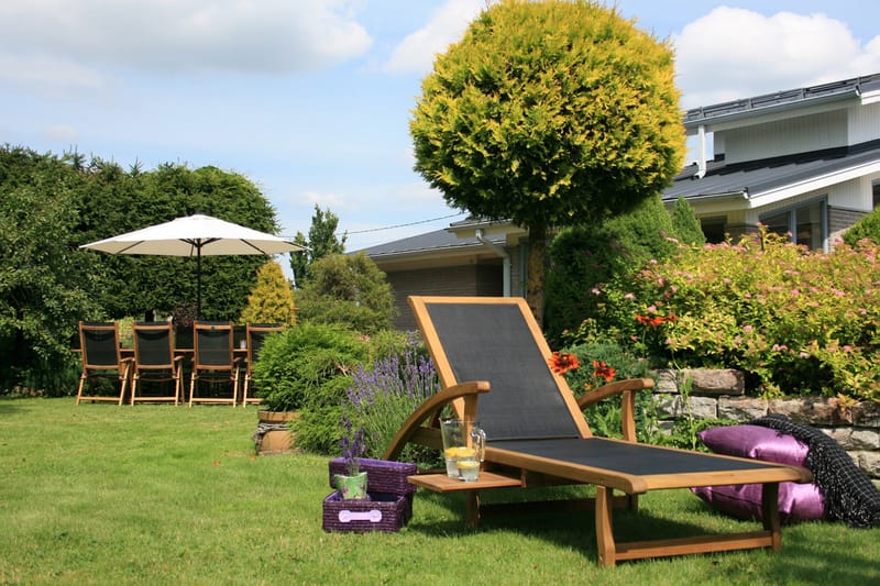 Solstol FREMTID 200x755xH95cm sort Acacia - Havemøbler - Havestole - Solstole