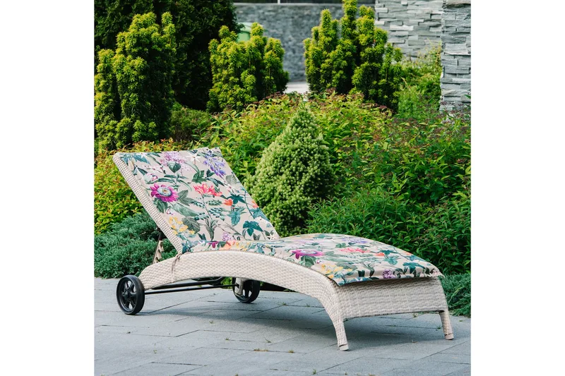 Solstol WICKER 73x196x99cm farve: beige - Havemøbler - Havestole - Solstole