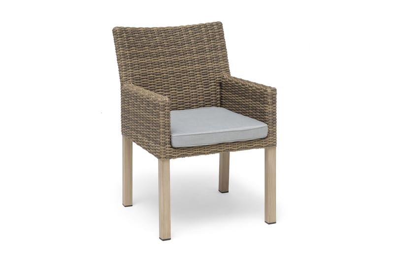 Hillerstorp Fyrsnäs Lænestol 2 stk med Hynde, Polyrattan/Natur/Brun