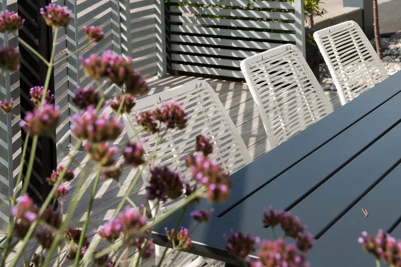 Hillerstorp Liljearp Stol Hvid - Havemøbler - Havestole - Spisebordsstole udendørs