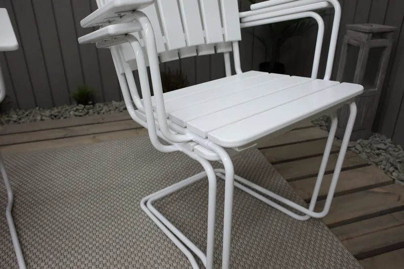 Vaxholm Armstol Hvid - KWA - Havemøbler - Havestole - Spisebordsstole udendørs