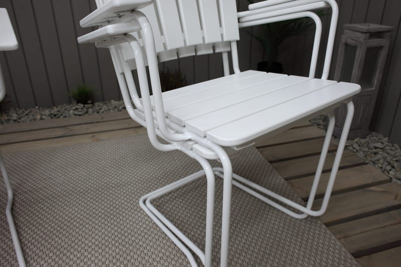 Vaxholm Armstol Hvid - KWA - Havemøbler - Havestole - Spisebordsstole udendørs