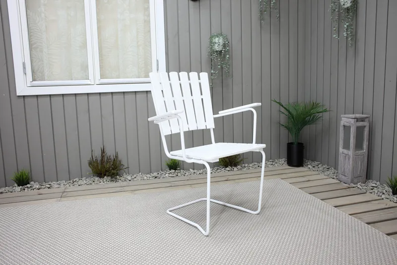 Vaxholm Armstol Hvid - KWA - Havemøbler - Havestole - Spisebordsstole udendørs