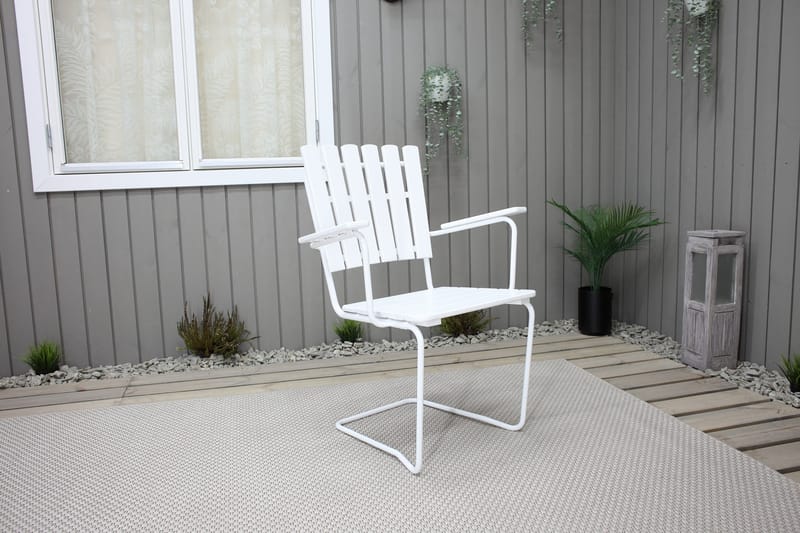 Vaxholm Armstol Hvid - KWA - Havemøbler - Havestole - Spisebordsstole udendørs