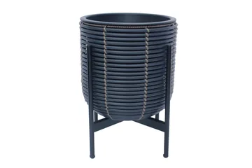 Wicker Blomsterkrukke på stativ 30x30xH38 cm Sort - Havemøbler - Øvrigt havetilbehør - Tilbehør udendørs - Havekrukker