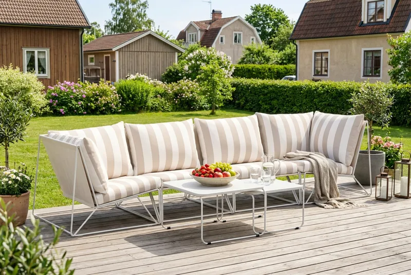 Usteryd udendørs lige 4-personers sofa - Beige/Stribet - Havemøbler - Loungemøbler - Loungesofaer