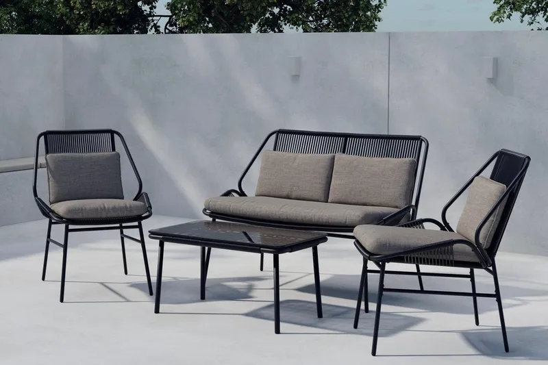 Zakynthos sofagruppe 2-personers sofa + 2 lænestole med bord udendørs, Sort