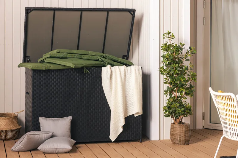 Gigant vandtæt hyndeboks XL til udendørs brug – Opbevaringskasse i polyrattan (B150xD90xH101 cm) - Sort - Havemøbler - Pudeopbevaring & havemøbelovertræk - Hyndeboks