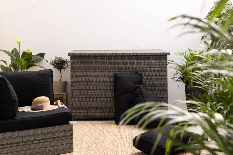 Gigant vandtæt hyndeboks XL til udendørs brug – Opbevaringskasse i polyrattan (B150xD90xH101 cm) - Grå - Havemøbler - Pudeopbevaring & havemøbelovertræk - Hyndeboks