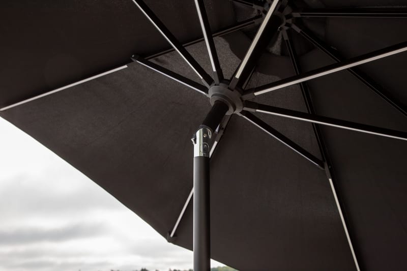 Sabal Parasol 270 cm med LED - Sort - Havemøbler - Solafskærmning - Parasoller