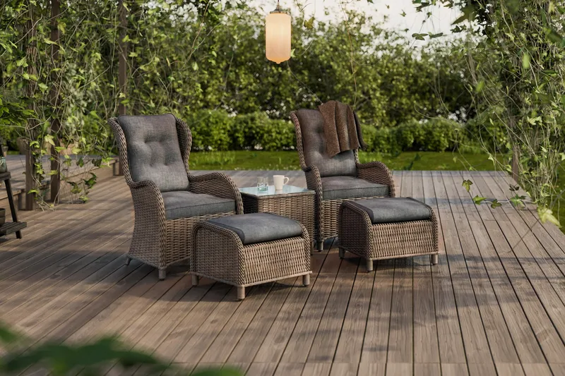 Marcus Cafésæt med 2 Øreklapstol med Fodskammel m Hynde - Grå - Havemøbler - Balkon - Balkonmøbler - Altansæt