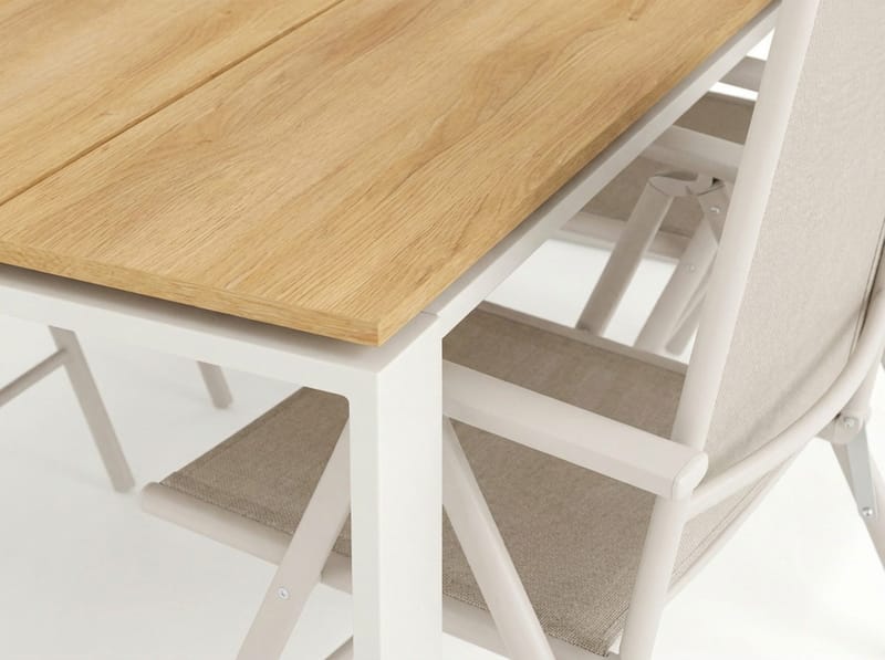 Devon udendørs spisegruppe 210x100 cm med 6 Maggie positionsstole - Beige/Teak - Havemøbler - Udendørsgruppe - Havesæt