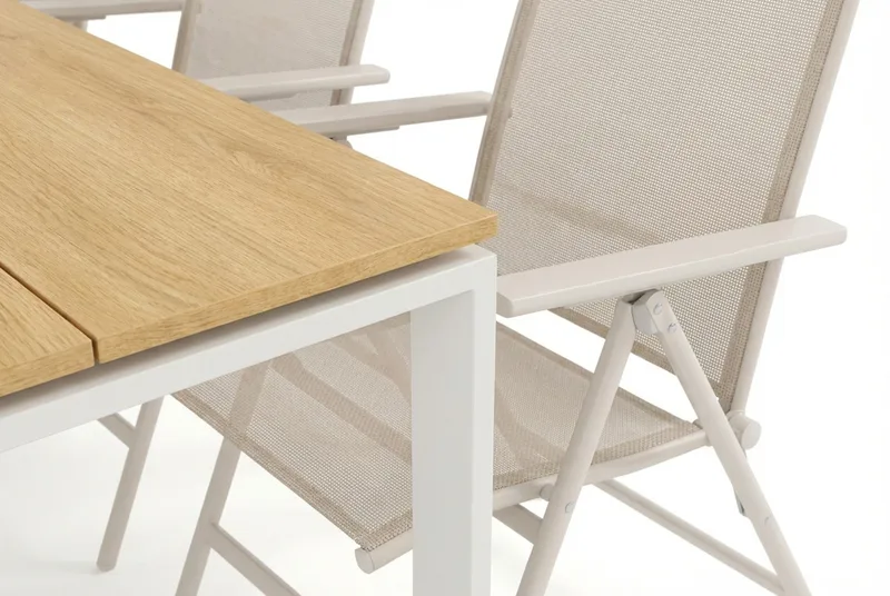 Devon udendørs spisegruppe 210x100 cm med 6 Sanna positionsstole - Beige/Teak - Havemøbler - Udendørsgruppe - Havesæt