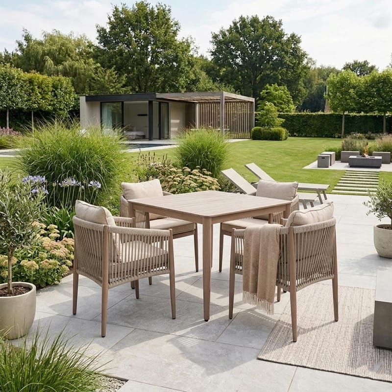 Havemøbelsæt HOME4YOU Medina bord og 4 stole beige - Beige - Havemøbler - Udendørsgruppe - Havesæt