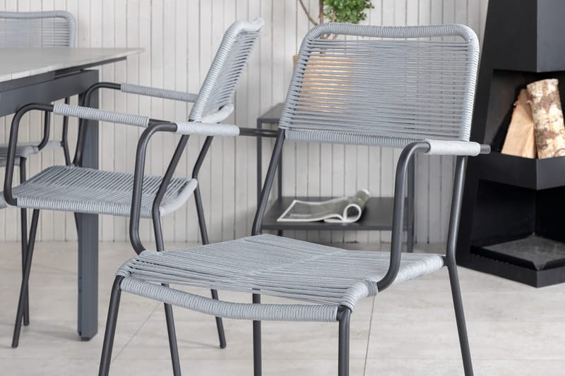 Levels Udvideligt Spisebordssæt 160cm + 6 Lindos Stole - Sort/Natur - Havemøbler - Udendørsgruppe - Havesæt