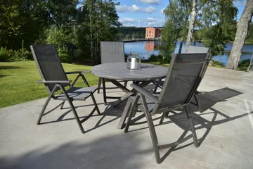 Scottsdale Spisebordssæt Rund 112 cm + 4 Solanum stole - Grå - Havemøbler - Udendørsgruppe - Havesæt