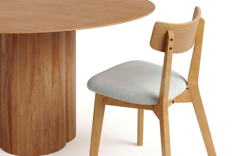 Juno spisegruppe 150 cm rund i eg med 6 Amelia spisestole med hynde - Eg/Beige - Havemøbler - Udendørsgruppe - Havesæt