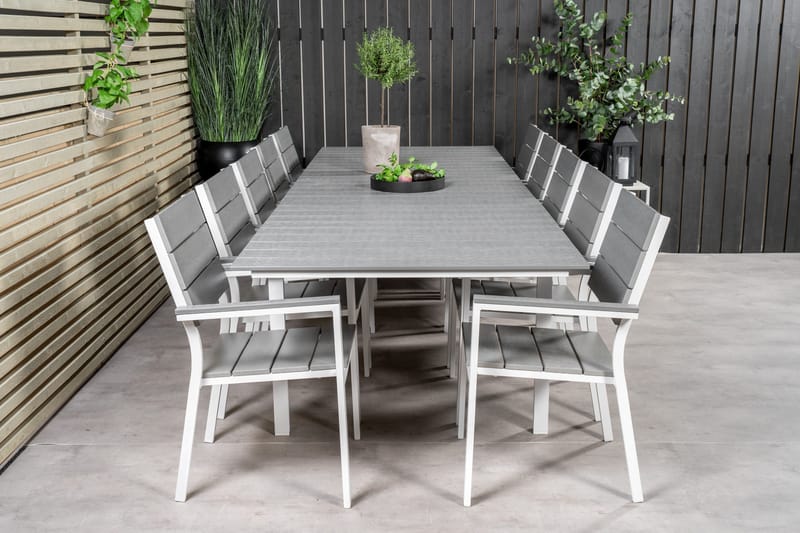 Levels Spisegruppe + 10 stole - Havemøbler - Udendørsgruppe - Havesæt