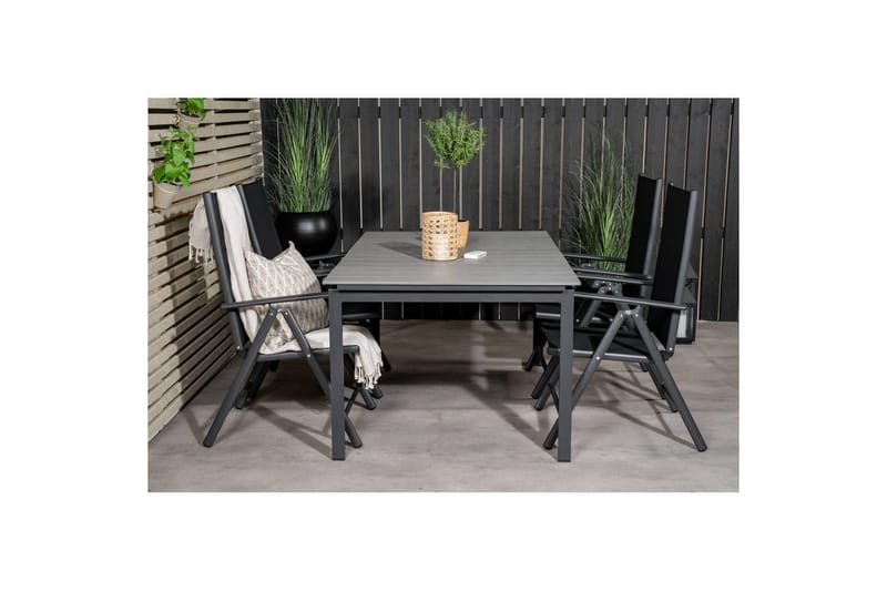 Levels Udvideligt Spisebordssæt 160cm + 4 Break Stole Sort/G - Venture Home - Havemøbler - Udendørsgruppe - Havesæt