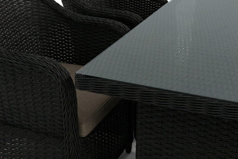 Marcus udendørs spisegruppe 160x90 cm med 4 Marcus Light udendørs lænestole - Sort - Havemøbler - Udendørsgruppe - Havesæt