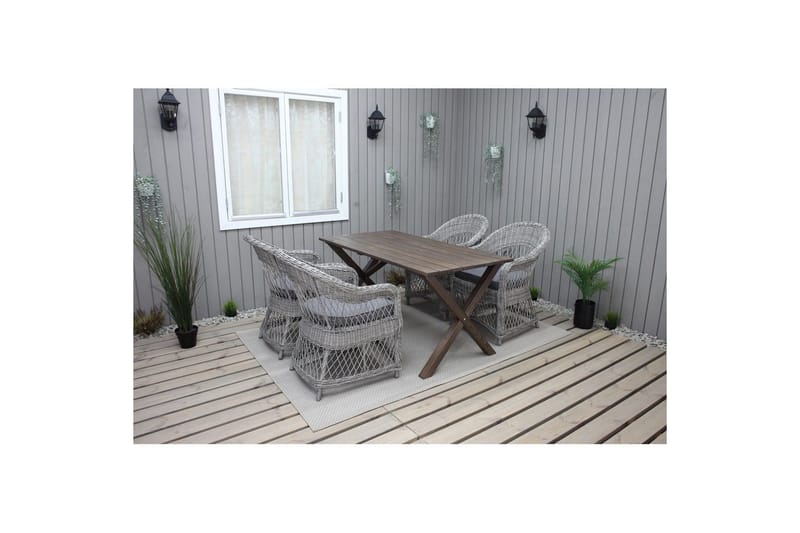 Udendørs møbelgruppe 150 cm Bord & 4 Merida grå stole Brun - Brun - Havemøbler - Udendørsgruppe - Havesæt